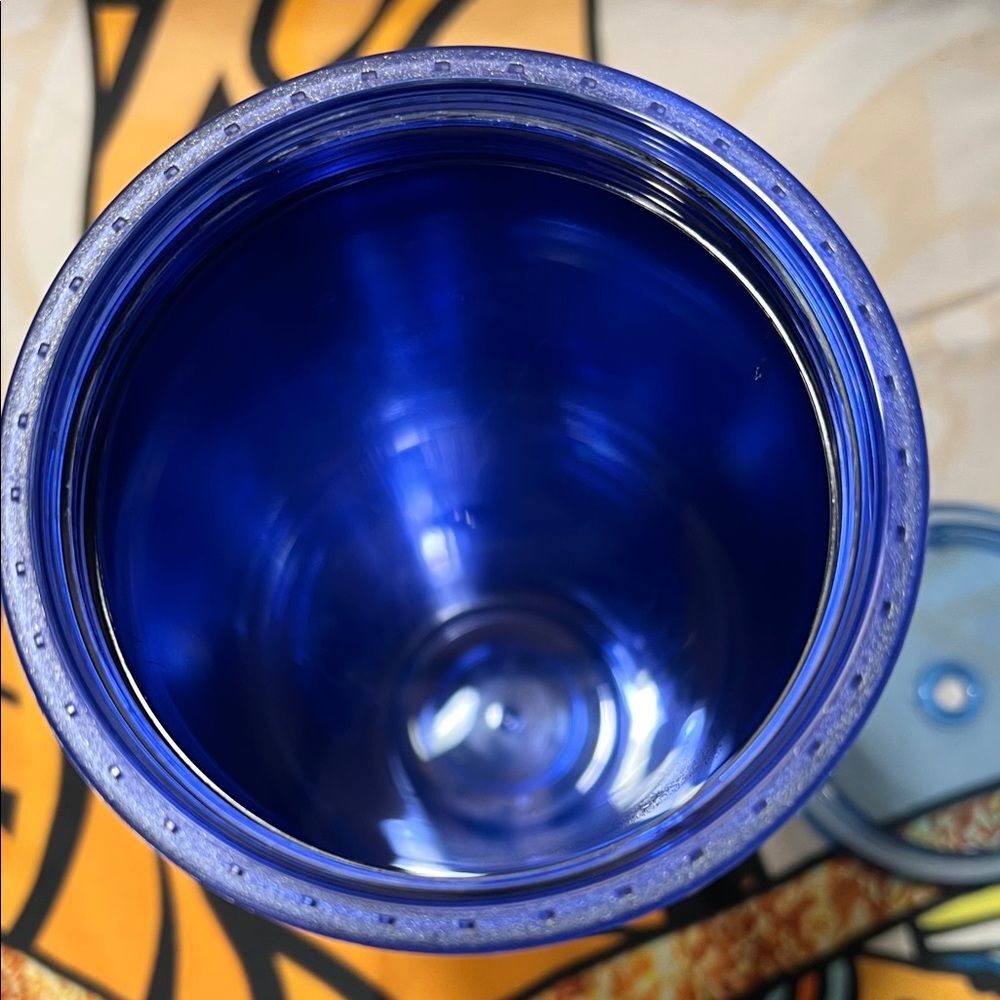 Starbucks 2023 Blue Floral Soft Touch Venti 24 oz Tumbler - Picture 5 of 7